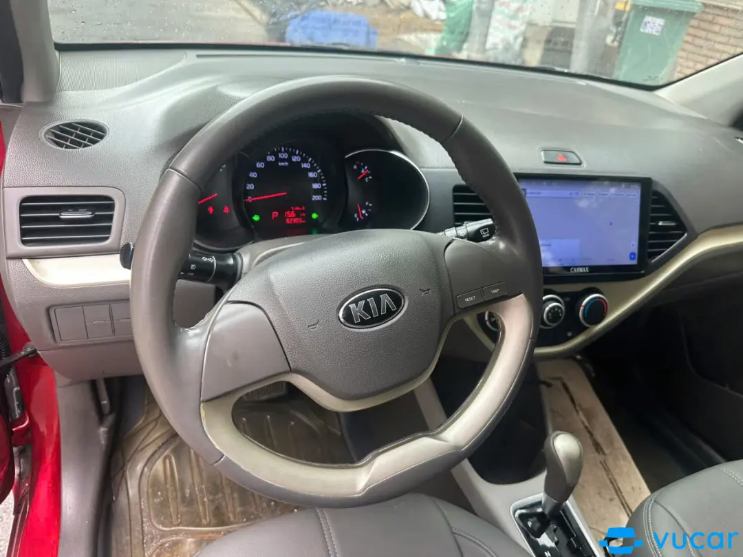 Kia Morning 2022 - Nội thất 1