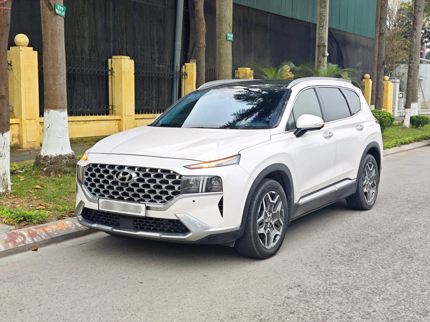 Ảnh xe Hyundai Santafe 2.2D Premium 2024
