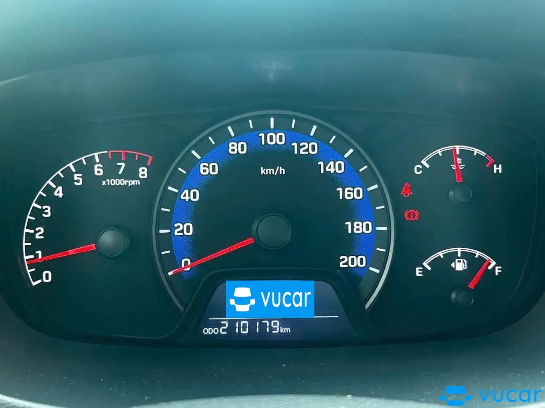Hyundai I10 Grand 1.0 AT 2019 - Nội thất 1