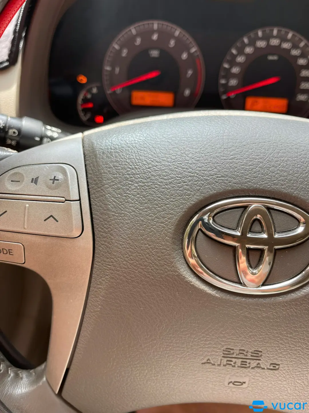 TOYOTA ALTIS - Nội thất 8