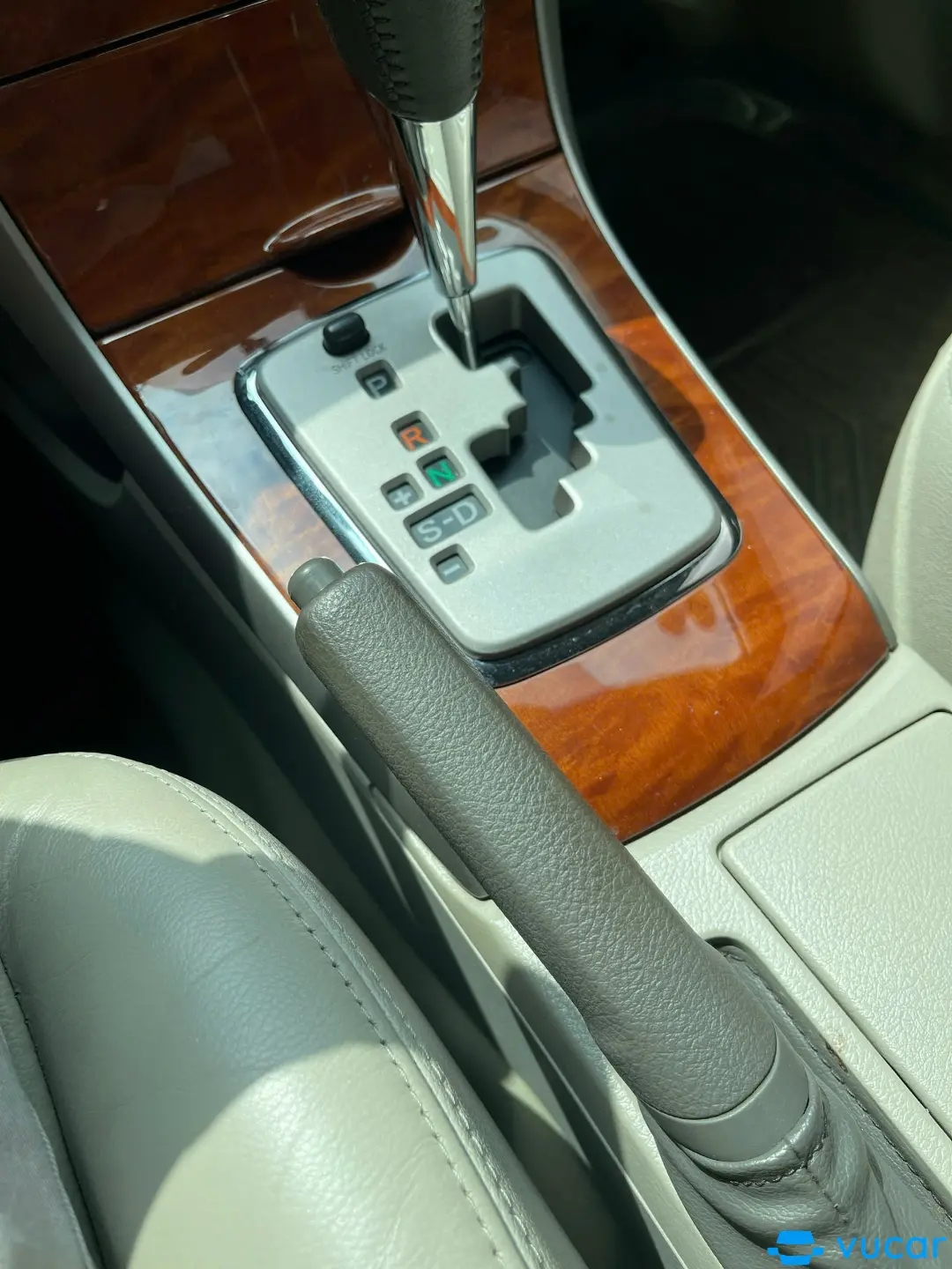 TOYOTA ALTIS - Nội thất 2