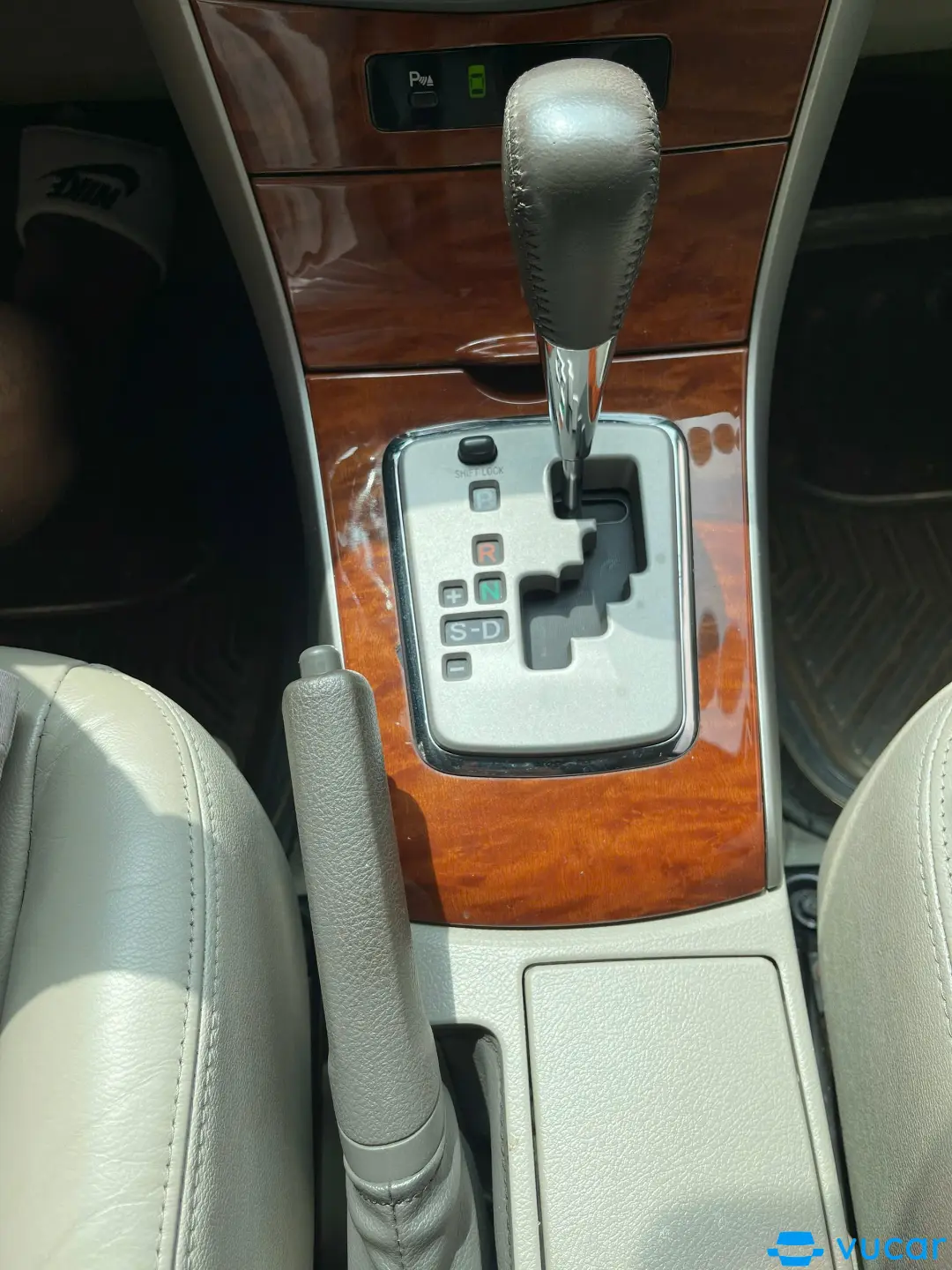 TOYOTA ALTIS - Nội thất 7