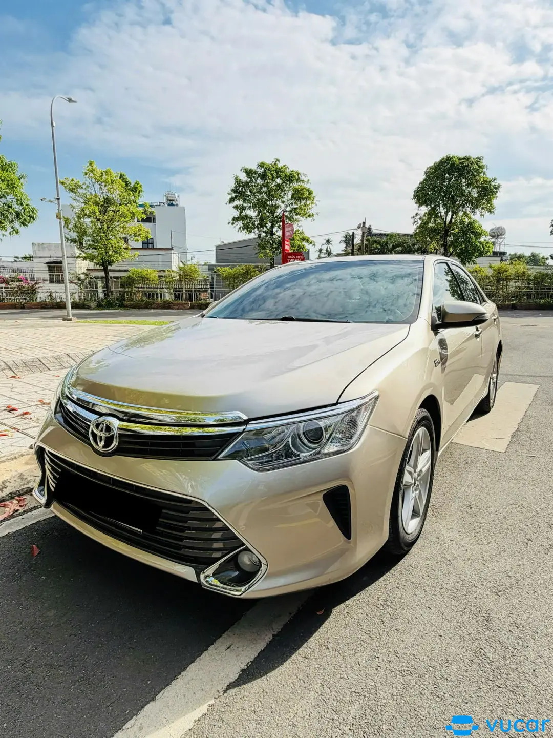 Toyota Camry 2016 2.0 - Ngoại thất 5