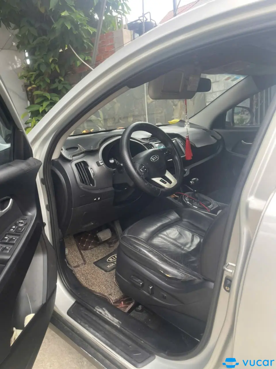Kia Sportage 2.0 AT 2011 - Nội thất 3