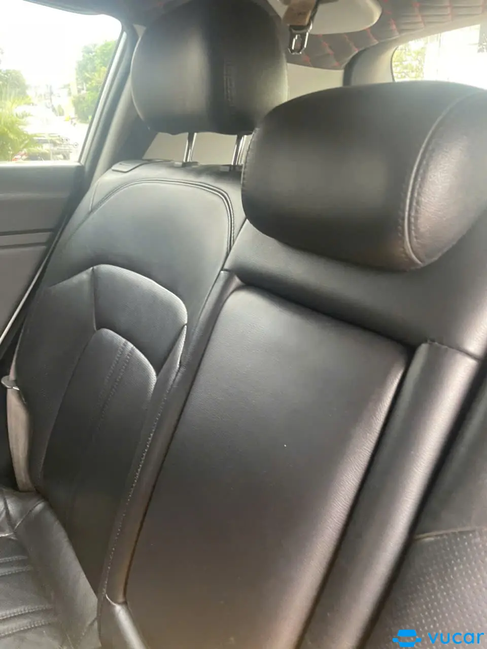Kia Sportage 2.0 AT 2011 - Nội thất 6