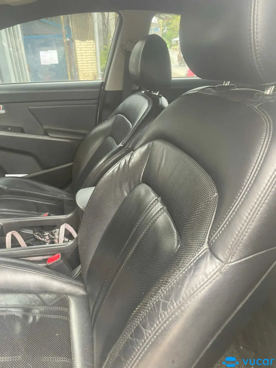 Kia Sportage 2.0 AT 2011 - Nội thất 1