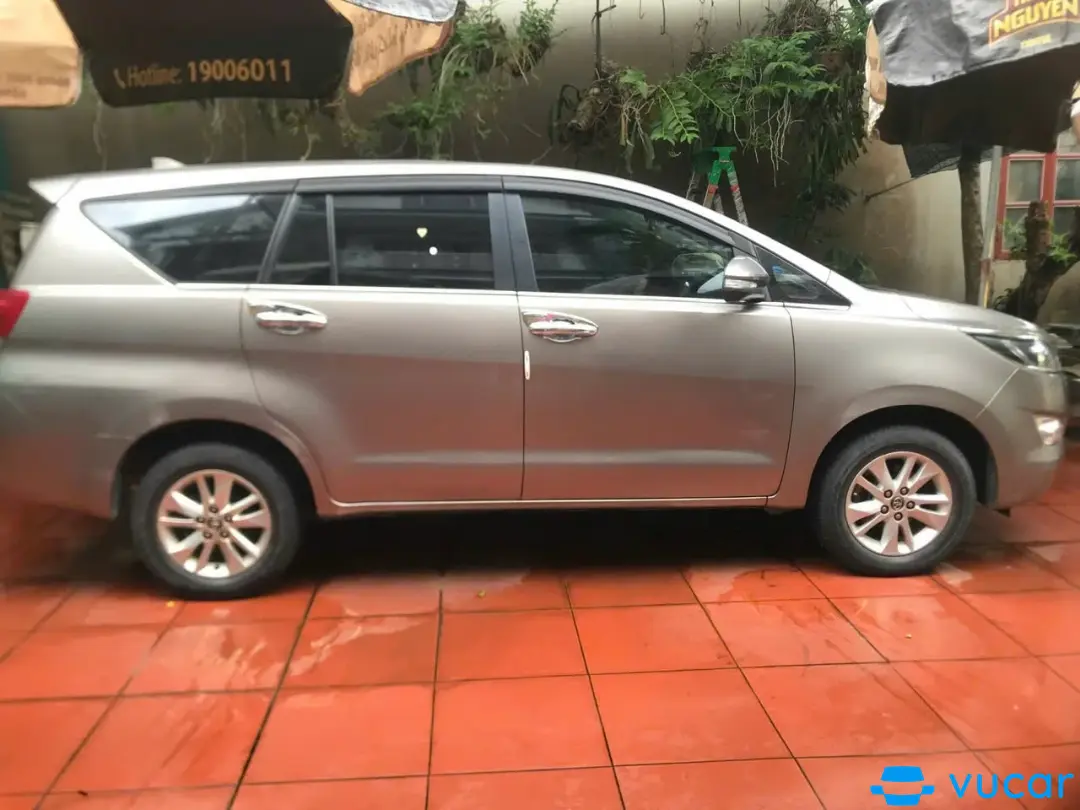 Toyota Innova 2.0E 2017 - Ngoại thất 4