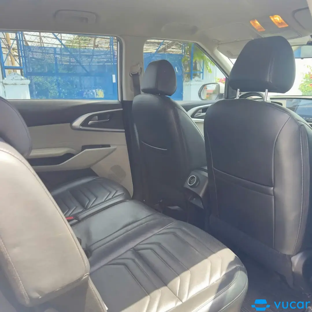 Kia Carens 1.5G Luxury 2023 - Nội thất 3