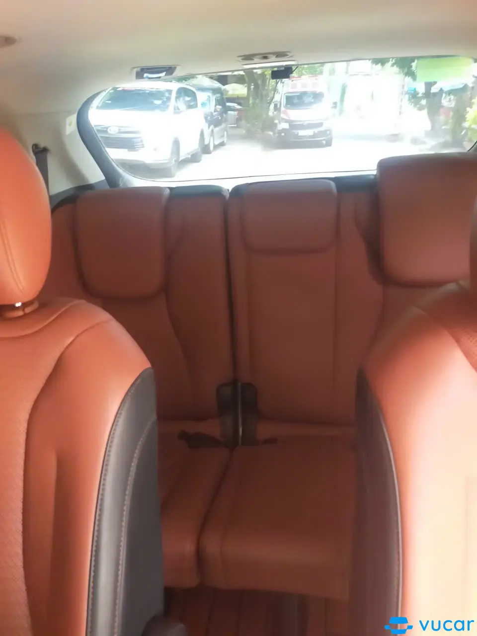 Kia Carnival Signature 2.2D 2023 - Nội thất 4