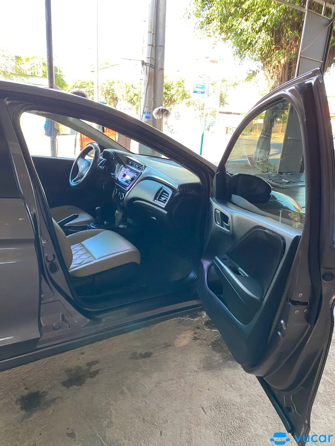 Ford Everest Số sàn 2019  - Ngoại thất 7