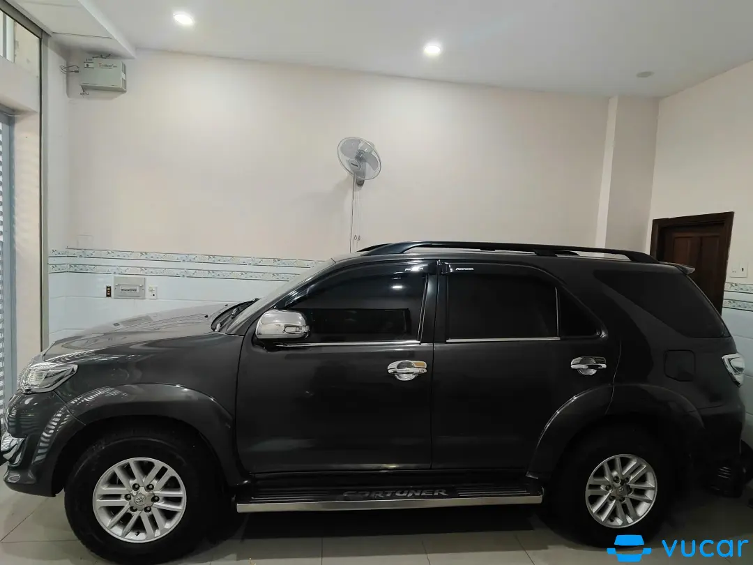 Toyota Fortuner 2.7V 4x4 AT 2013 - Ngoại thất 4