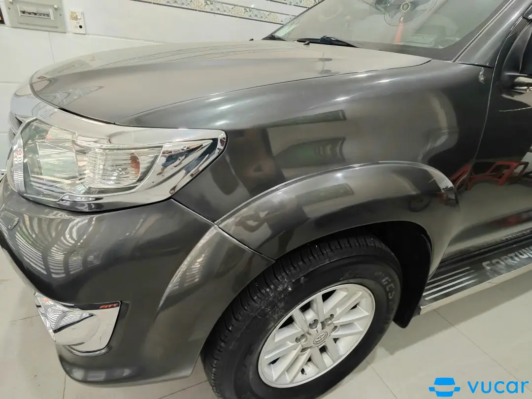 Toyota Fortuner 2.7V 4x4 AT 2013 - Ngoại thất 5