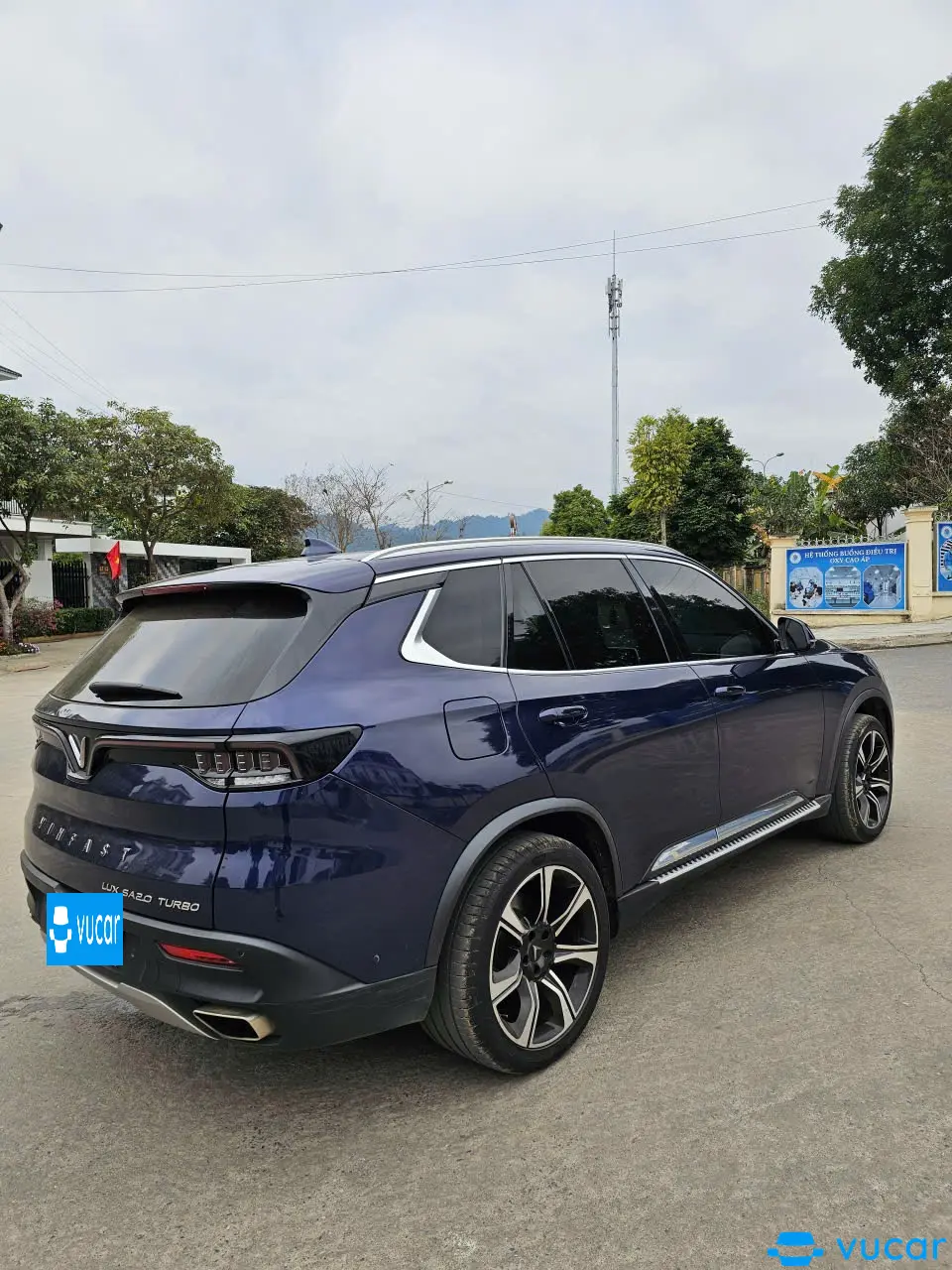 Vinfast Lux sa 2.0 Premium 2.0 AT 2019 - Ngoại thất 6