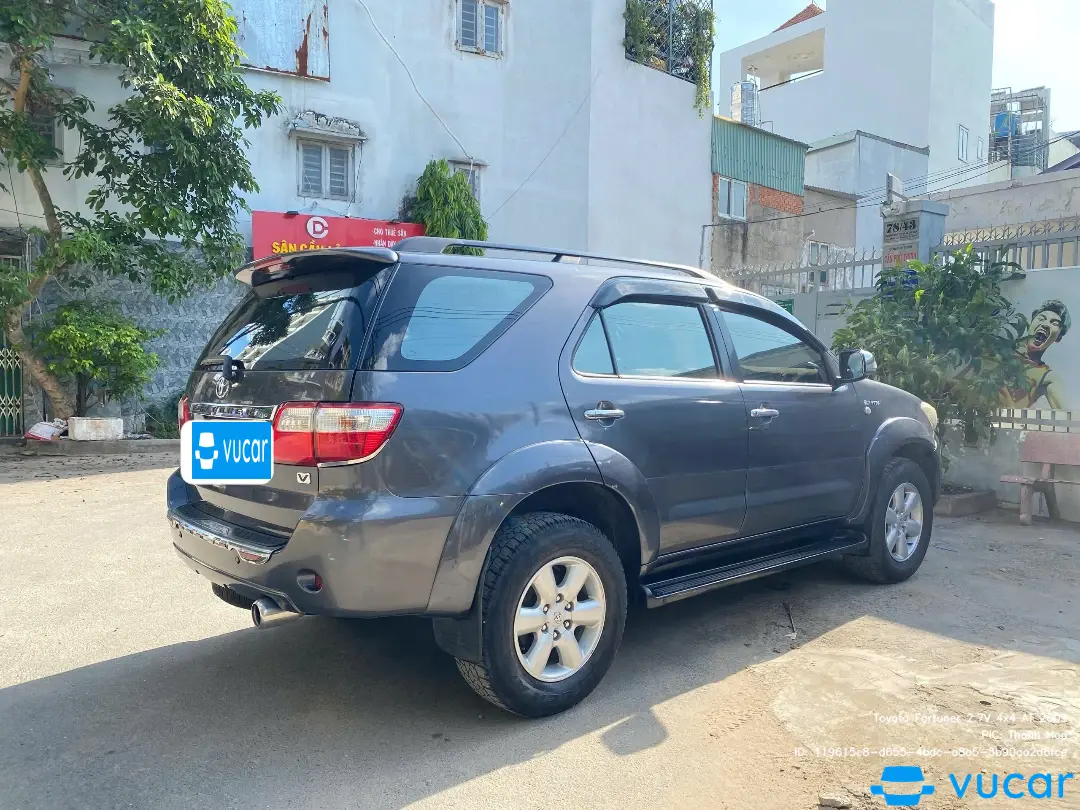 Ảnh xe Toyota Fortuner 2.7V 4x4 AT 2009 - ảnh 5