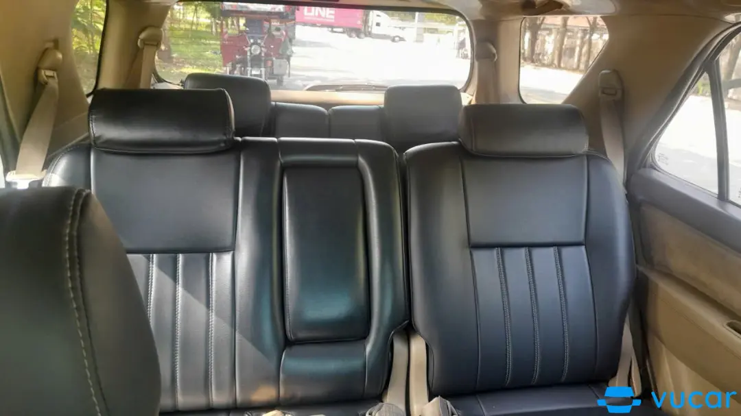 Toyota Fortuner 2.7V 4x2 AT 2014 - Nội thất 3