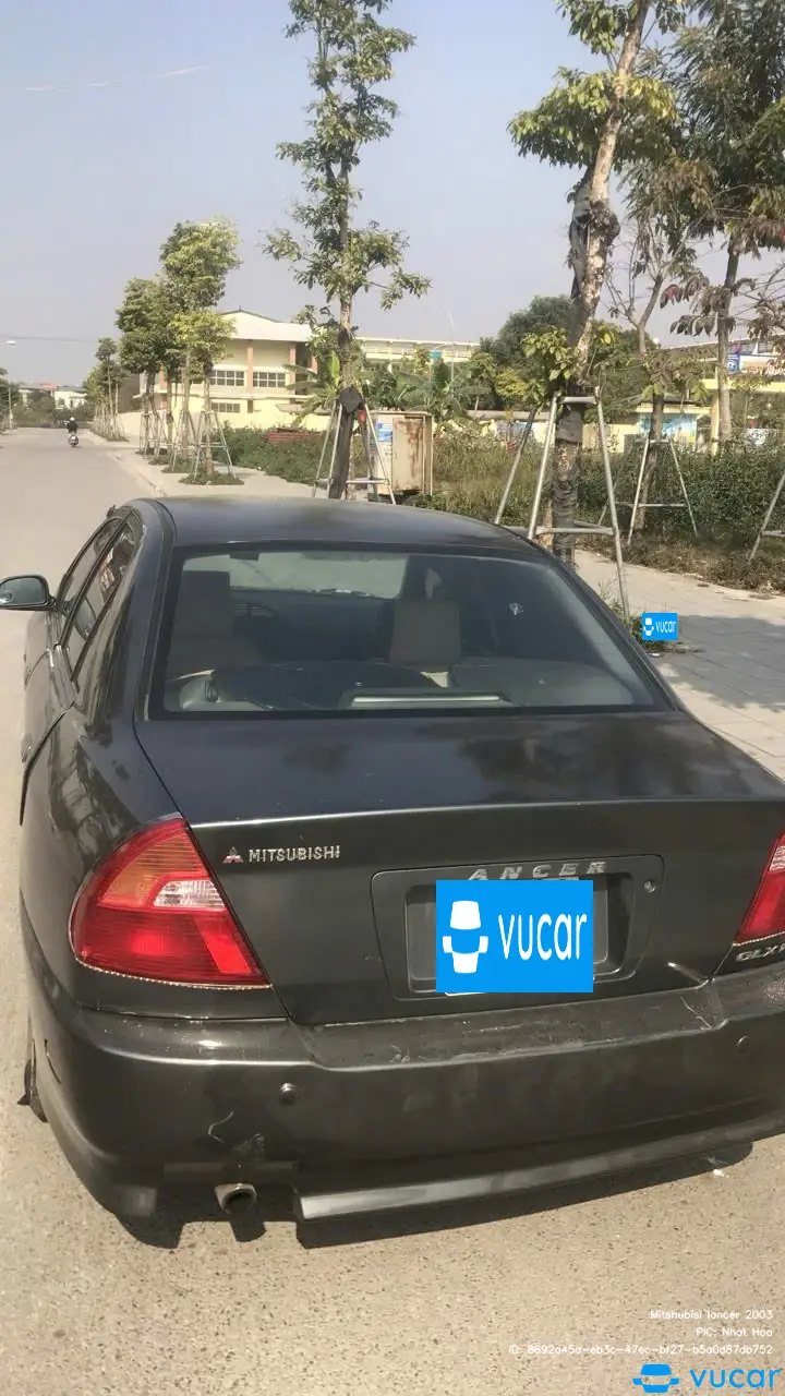 Mitshubisi lancer 2003 - Ngoại thất 3