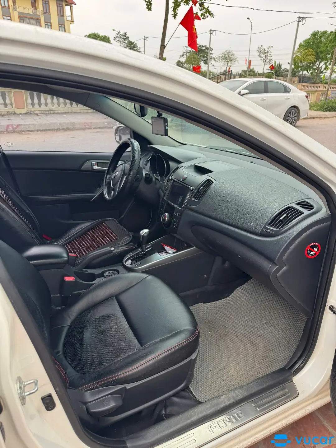 Kia Cerato 1.6 AT 2009 - Nội thất 6