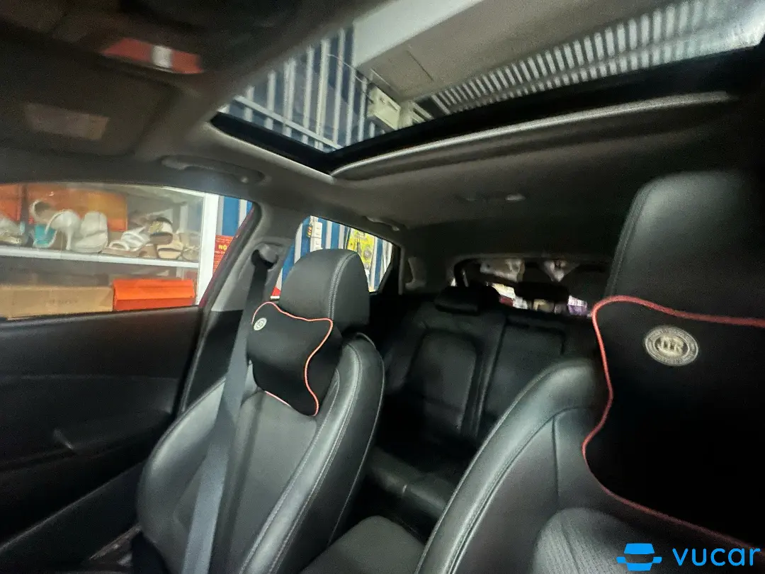 Hyundai Kona 1.6 2019  - Nội thất 5