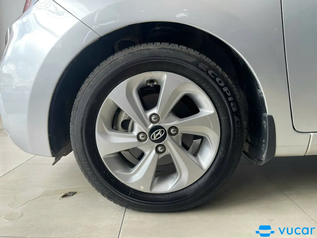 Hyundai I10 Grand 1.2 AT 2017 - Ngoại thất 4