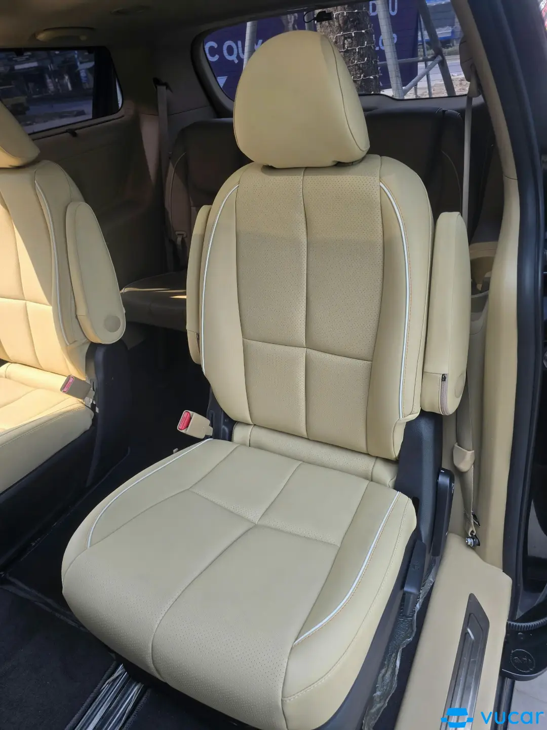 Kia Sedona 2.2L DATH 2018 - Nội thất 2