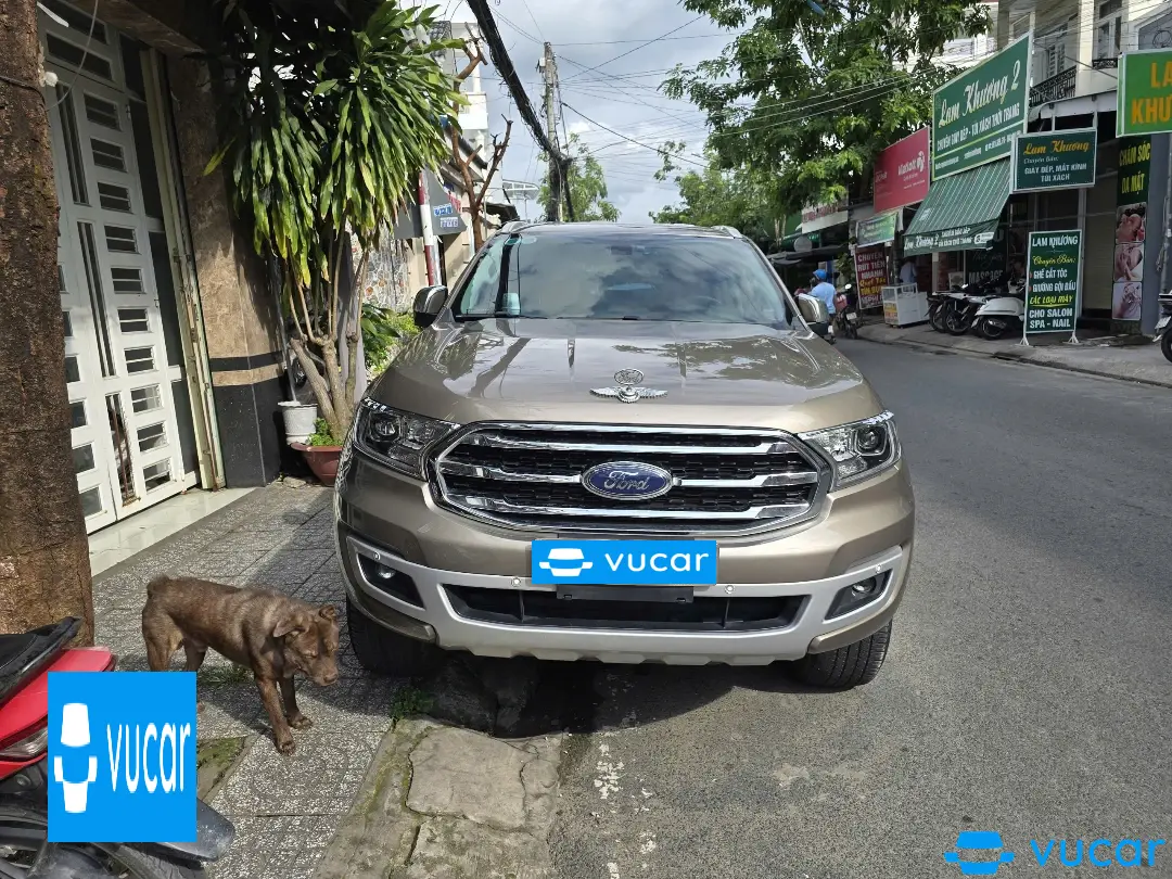 Ảnh xe Ford Everest Trend 2.0L 4x2 AT 2020