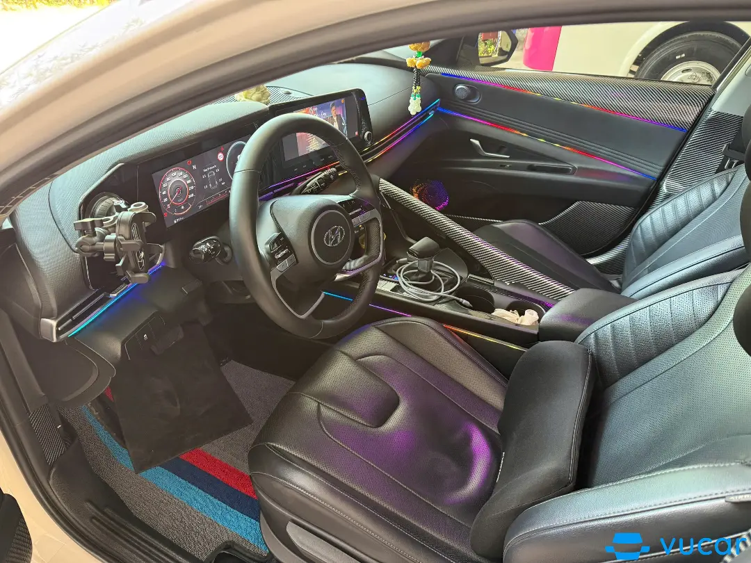 Hyundai Elantra AT 1.6 2024 - Nội thất 1