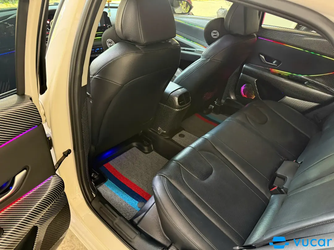 Hyundai Elantra AT 1.6 2024 - Nội thất 2