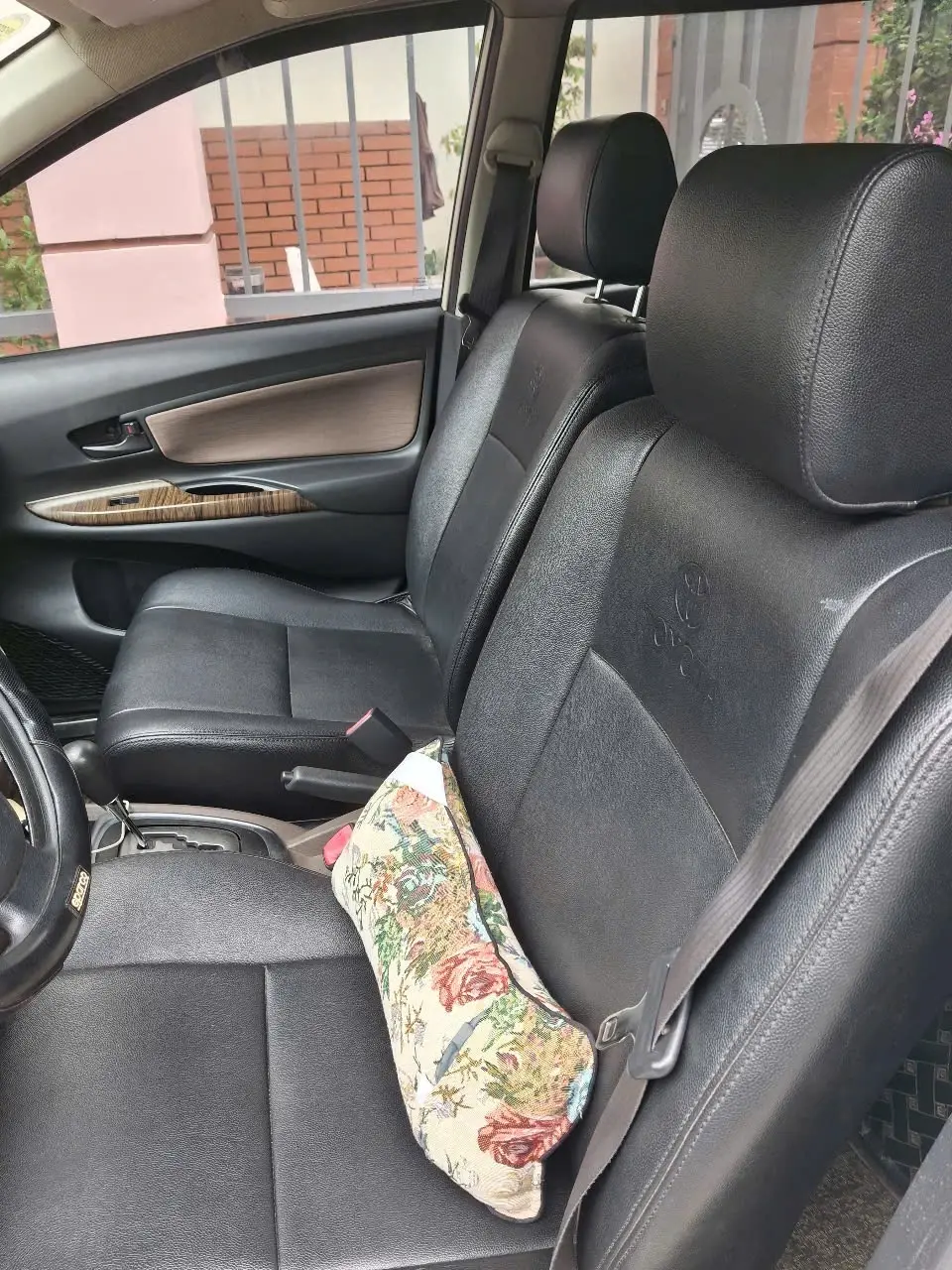 Toyota Avanza 1.5 AT 2018 - Nội thất 2