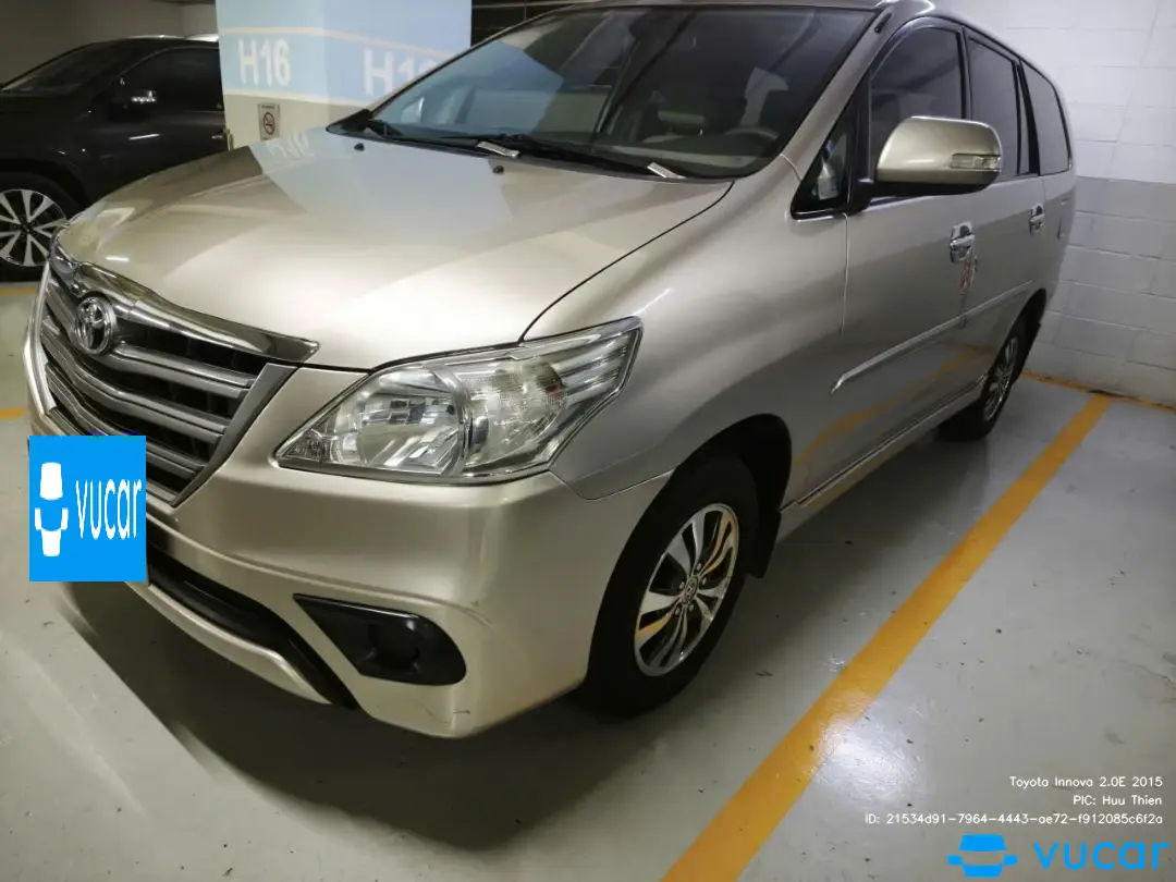 Toyota Innova 2.0E 2015 - Ngoại thất 1