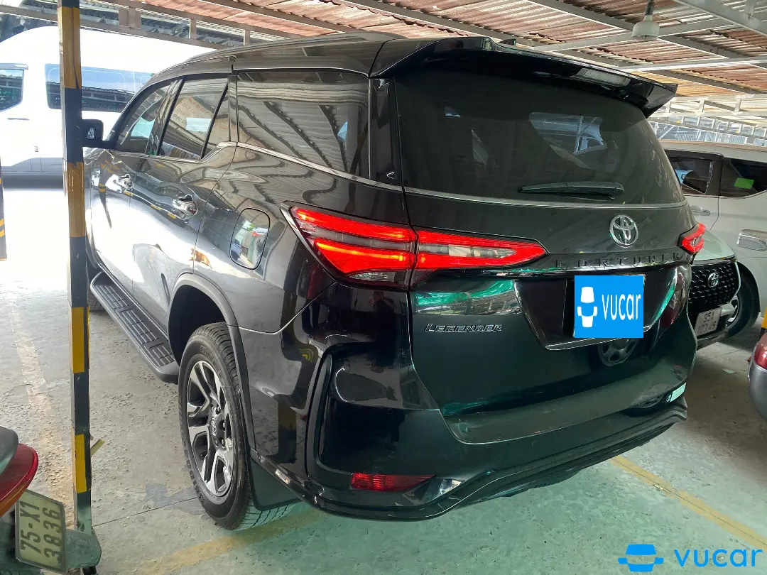 Toyota Fortuner Legender 2.4L 4x2 AT 2022 - Ngoại thất 5