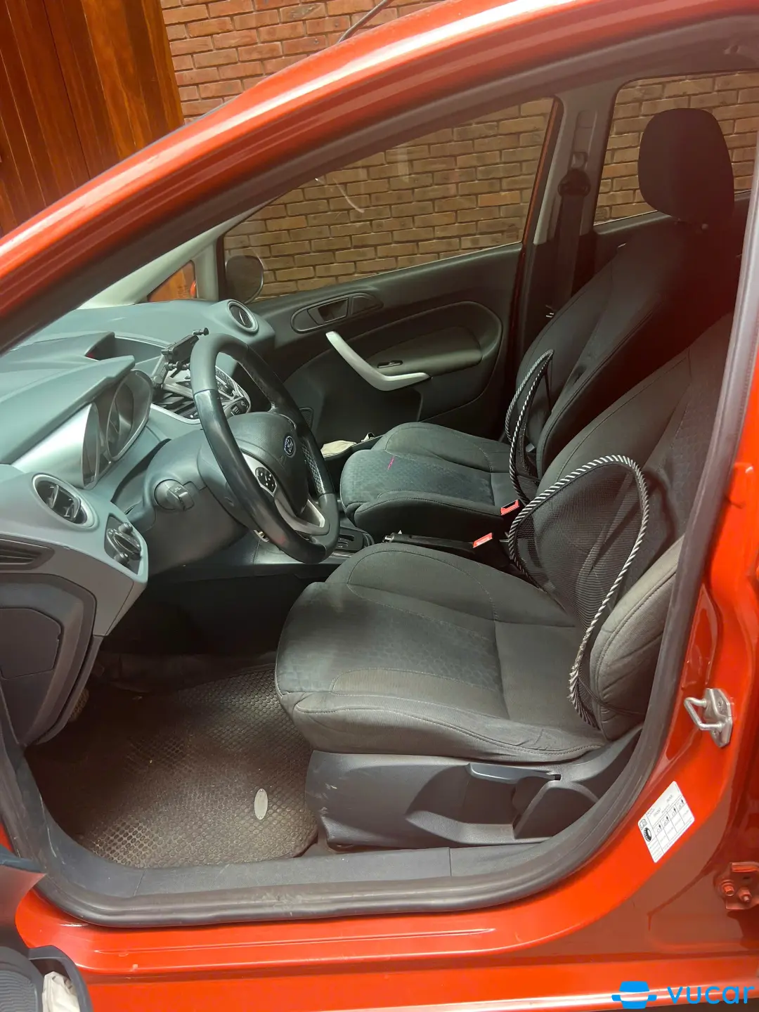 Ford Fiesta S 1.6 AT 2011 - Nội thất 2