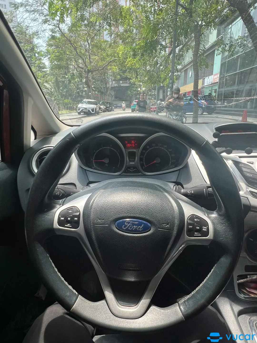 Ford Fiesta S 1.6 AT 2011 - Nội thất 12