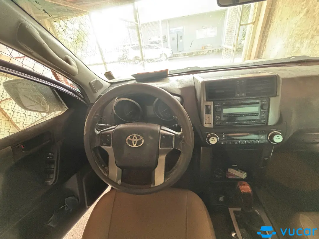 Toyota Prado TXL 2.7L 2010 - Nội thất 6