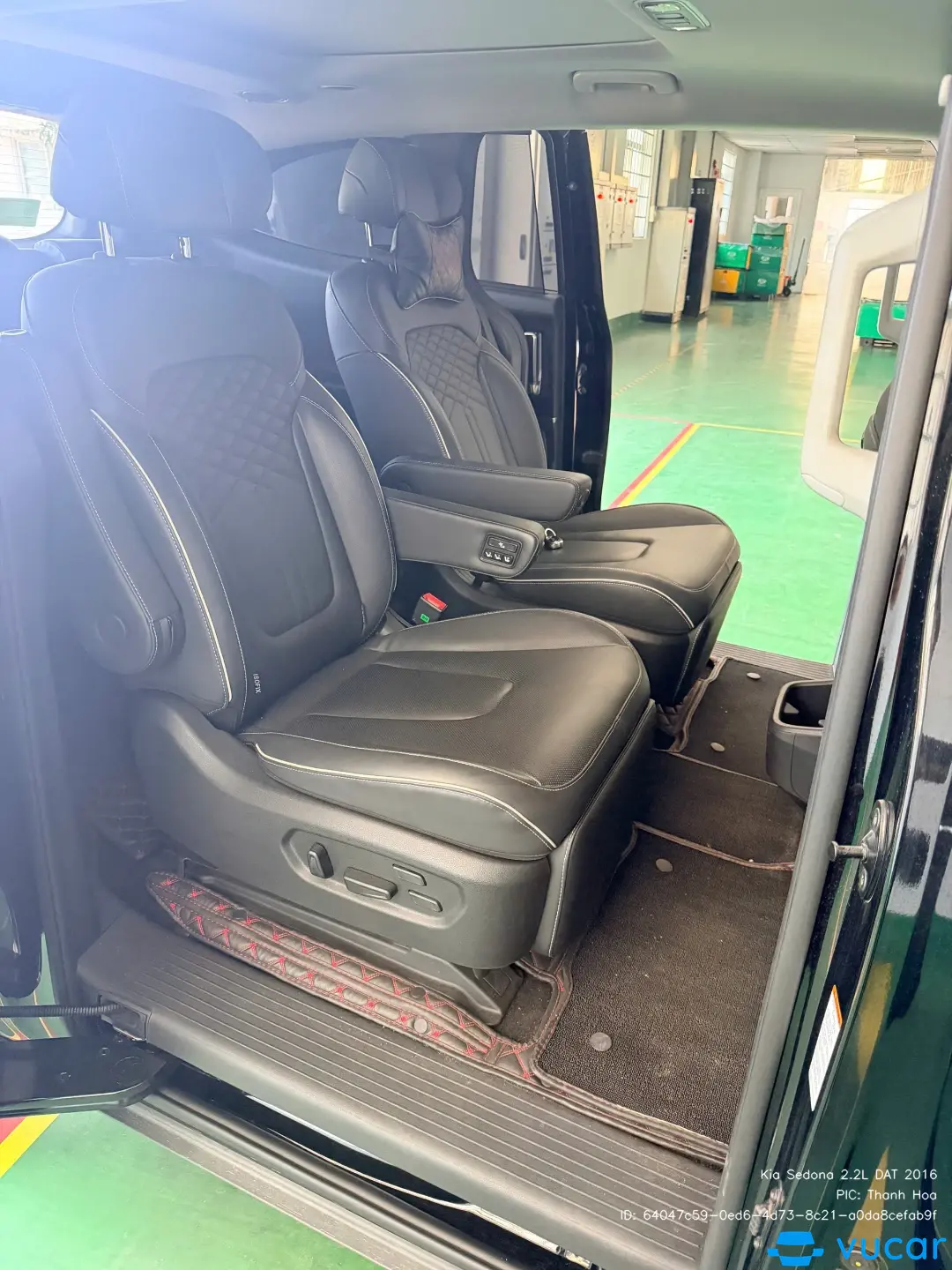 Kia Sedona 2.2L DAT 2016 - Nội thất 7