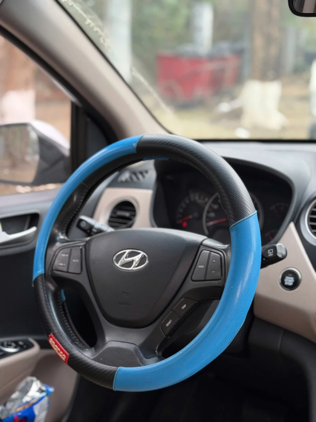 Hyundai I10 Grand 1.0 AT 2015 - Nội thất 7