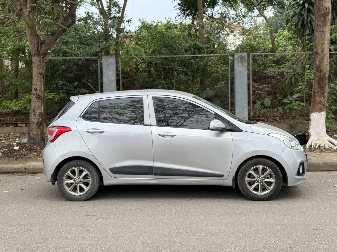 Hyundai I10 Grand 1.0 AT 2015 - Ngoại thất 8