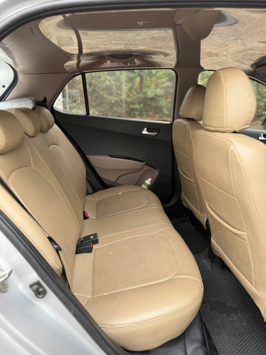 Hyundai I10 Grand 1.0 AT 2015 - Nội thất 11