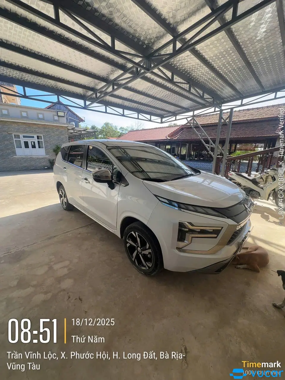 Xpander 2023 premium trắng - Ngoại thất 3