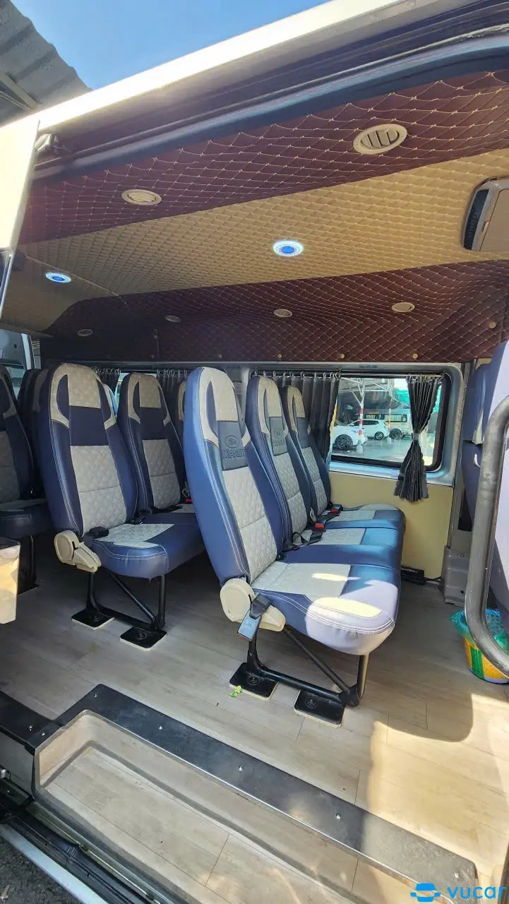 Ford transit 2016 - Nội thất 2
