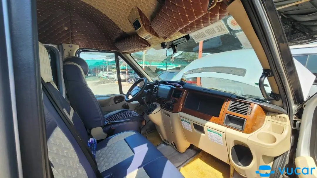 Ford transit 2016 - Nội thất 3