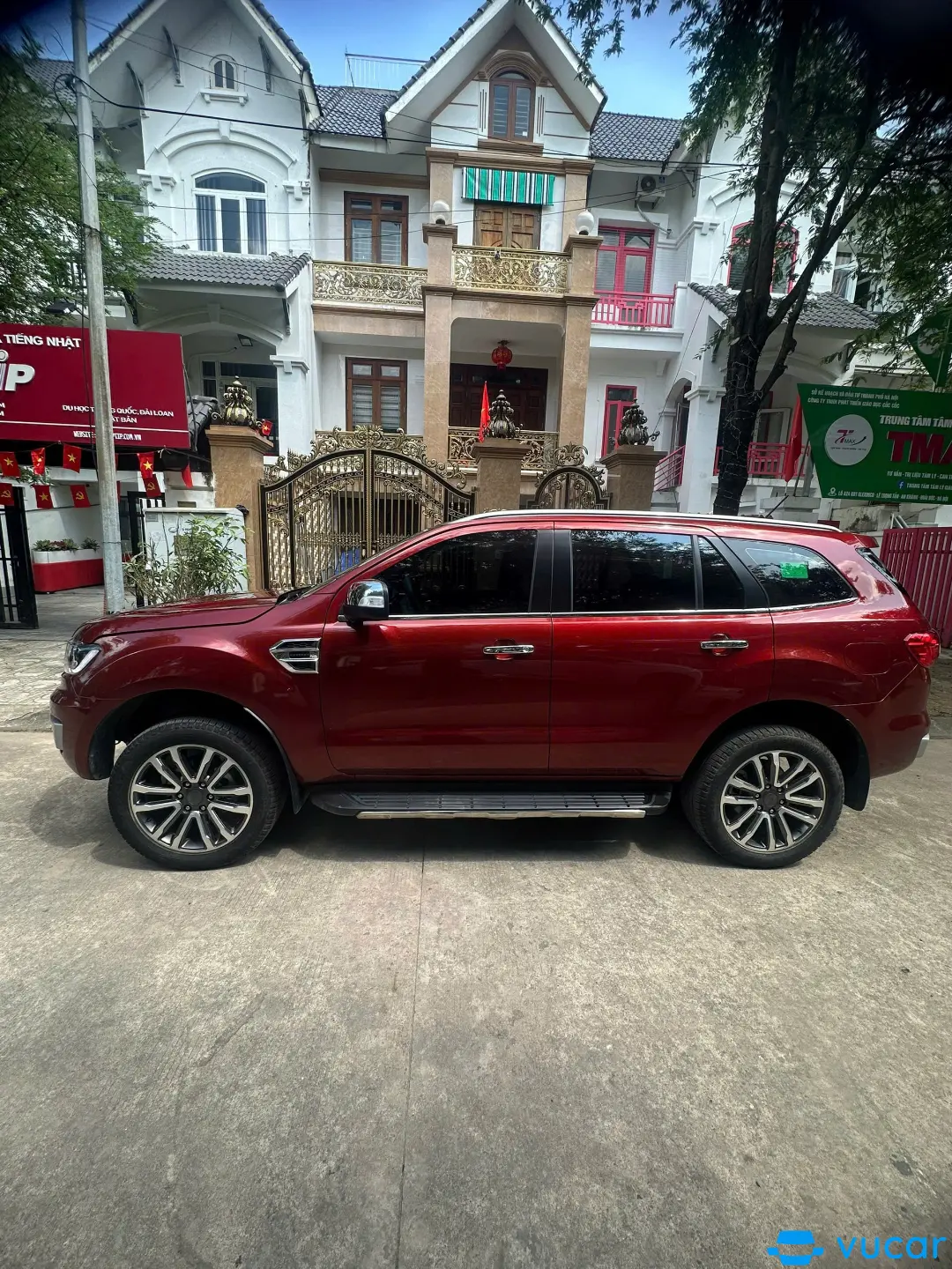 Ford everest titanium 2020 - Ngoại thất 3