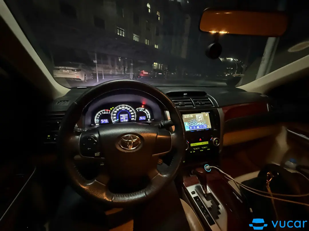Toyota Camry 2.5G 2013 - Nội thất 2