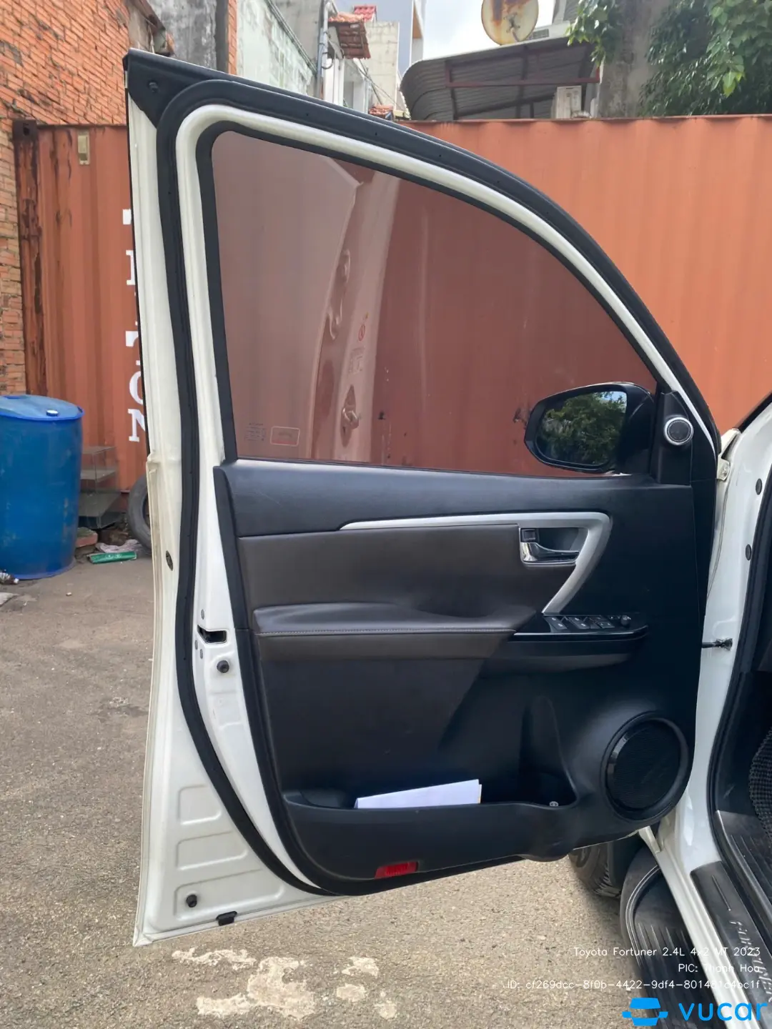 Toyota Fortuner 2.7V 4x2 AT 2019 - Nội thất 1