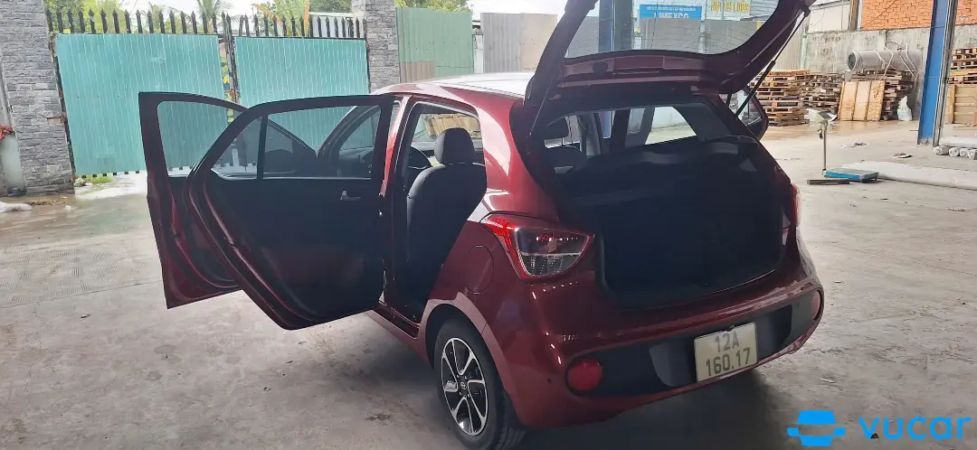 Hyundai i10 Grand 1.2 AT 2021 - Nội thất 2