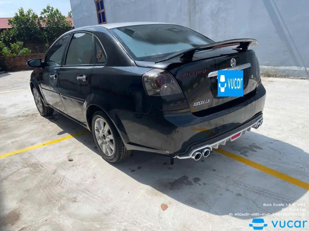 Buick Excelle 1.8 AT 2009 - Ngoại thất 2