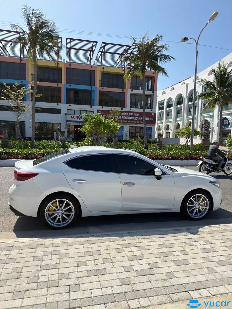 Mazda 3 2.0L Sedan 2017 - Ngoại thất 9