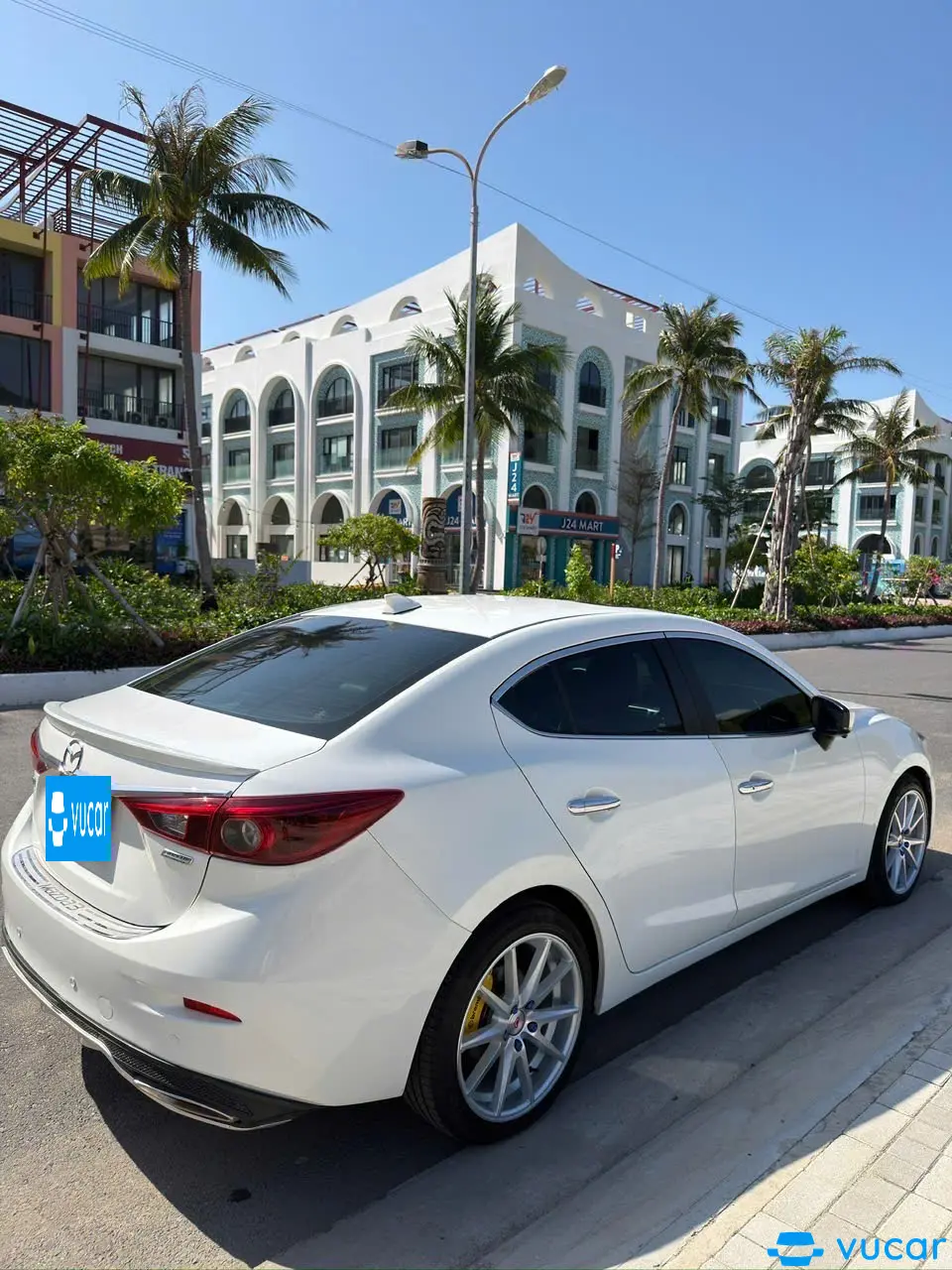 Mazda 3 2.0L Sedan 2017 - Ngoại thất 5