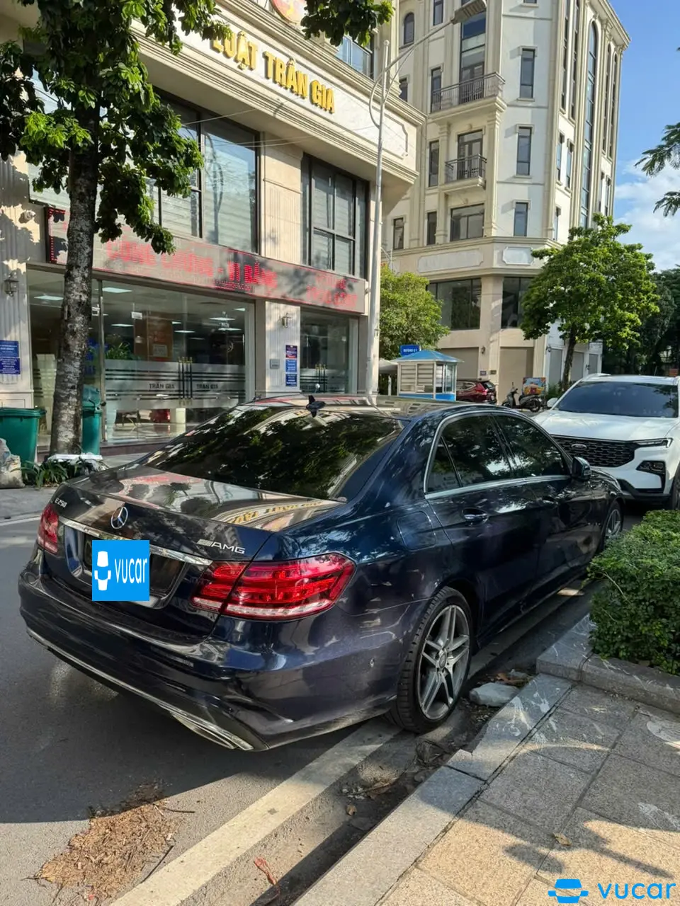 Ảnh xe Mercedes E class E250 AMG 2015