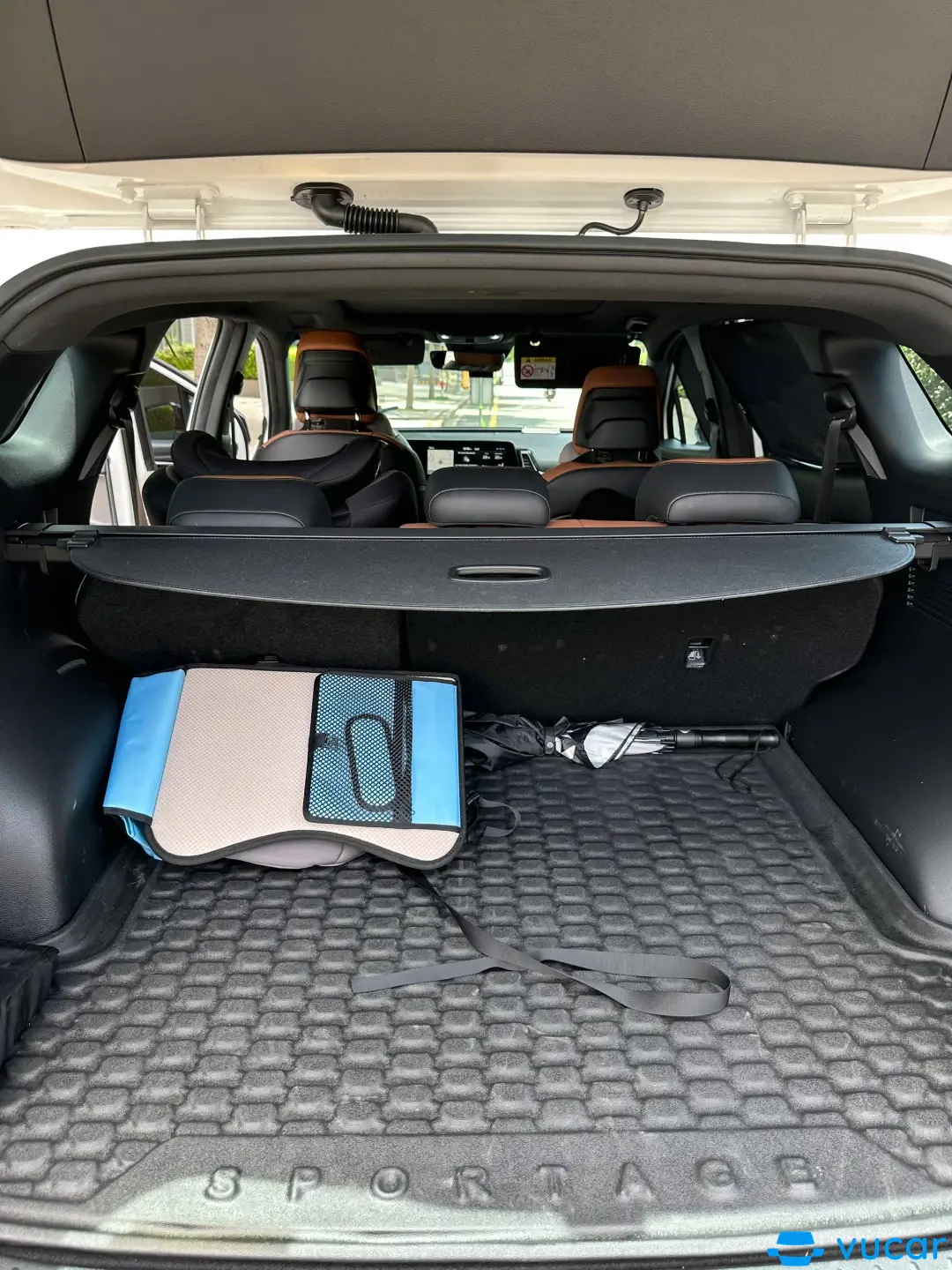 Kia Sportage Signature 2.0 AT 2023 - Nội thất 6