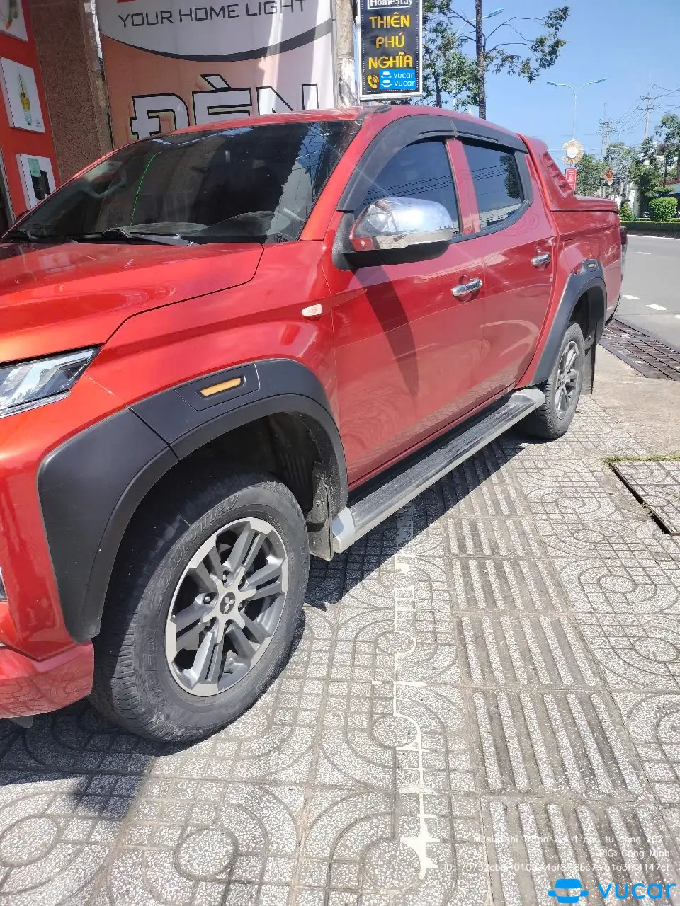 Ảnh xe Mitsubishi Triton 2.4 1 cầu tự động 2021 - ảnh 4